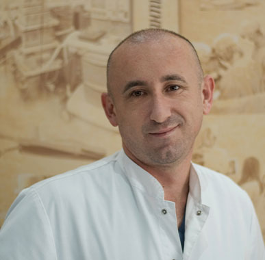 dr Radenko Ivanović