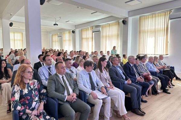 Najbolјi svjetski stručnjaci na fočanskim danima hirurgije